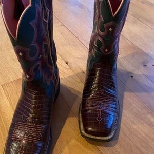 Ariat Women Boots